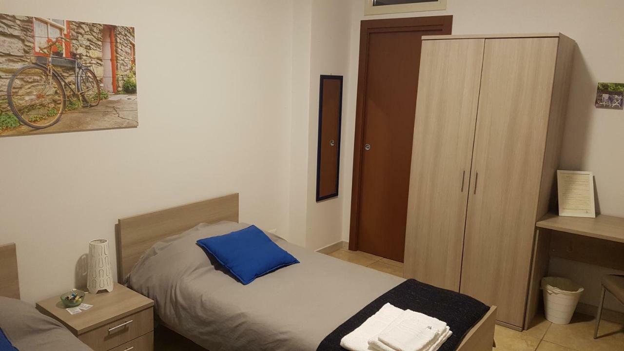 Etna Parking Hotel Катания Екстериор снимка