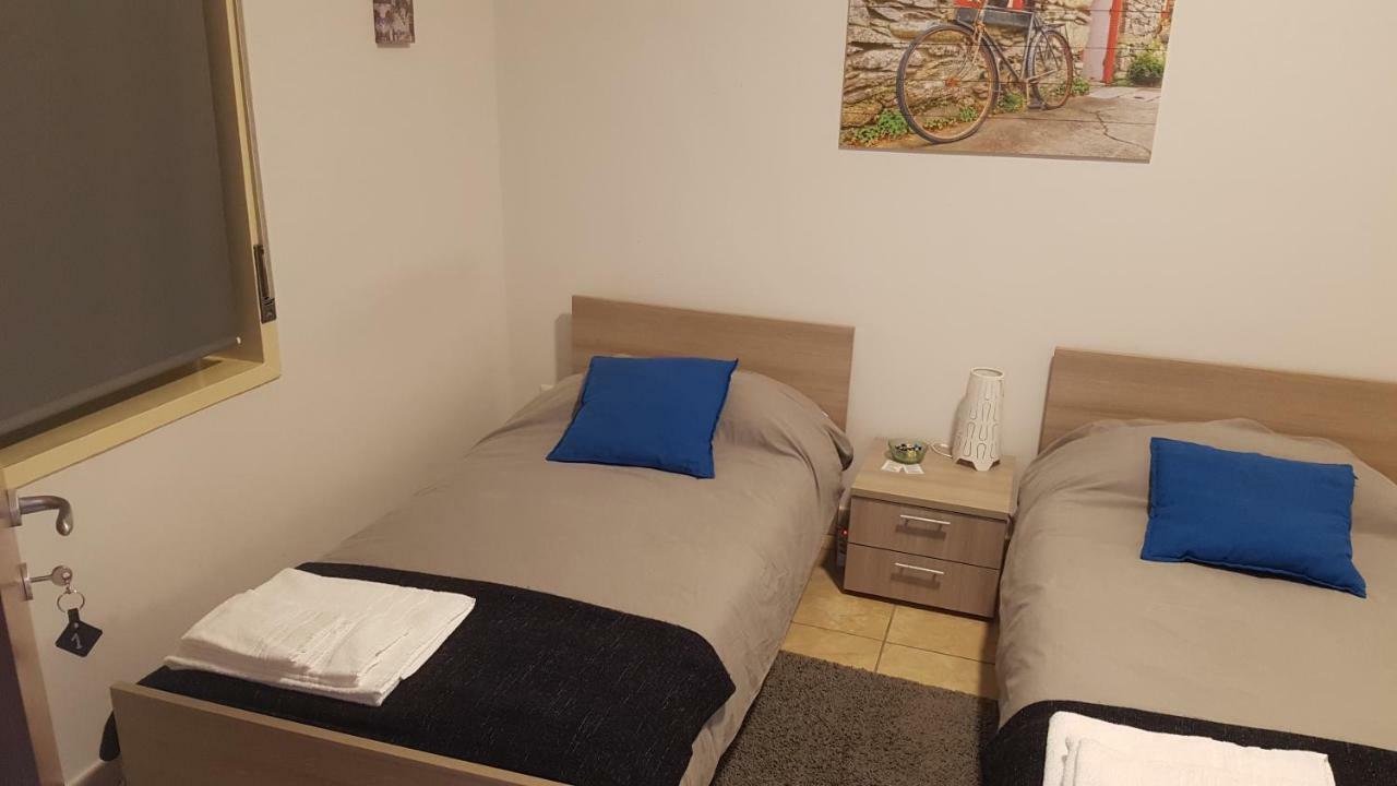 Etna Parking Hotel Катания Екстериор снимка